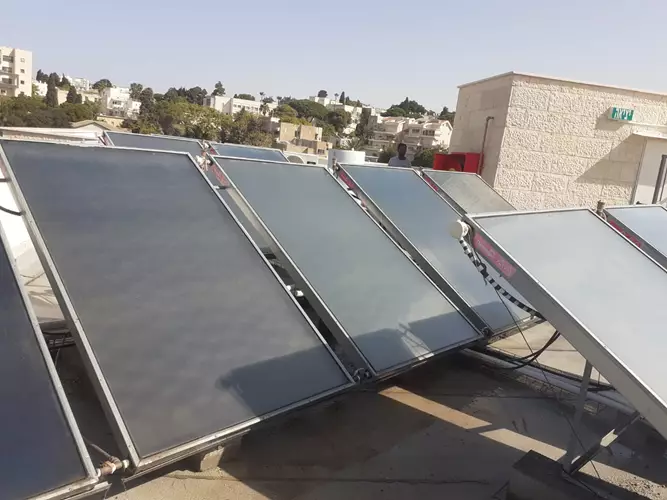 ניקוי קולטים